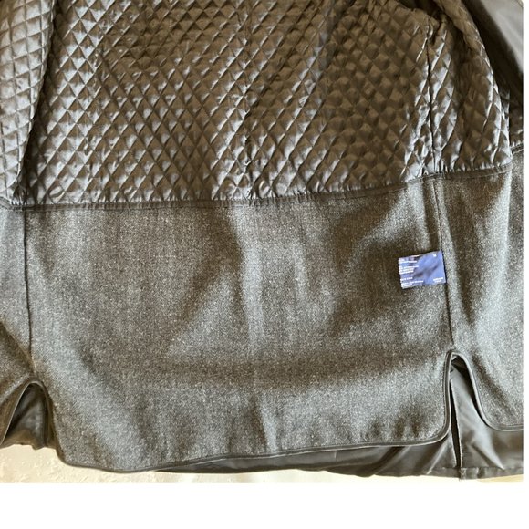 Rain Coat Excellent condition Warm wool-bend lining. - Picture 6 of 11